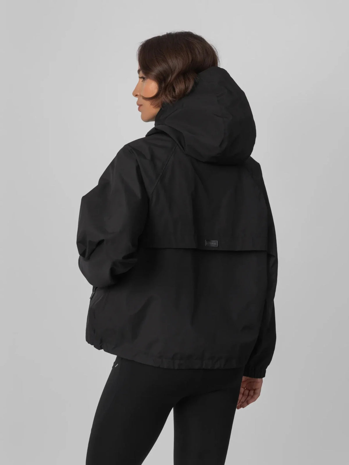 Classic Short Full Zip Rain Jacket