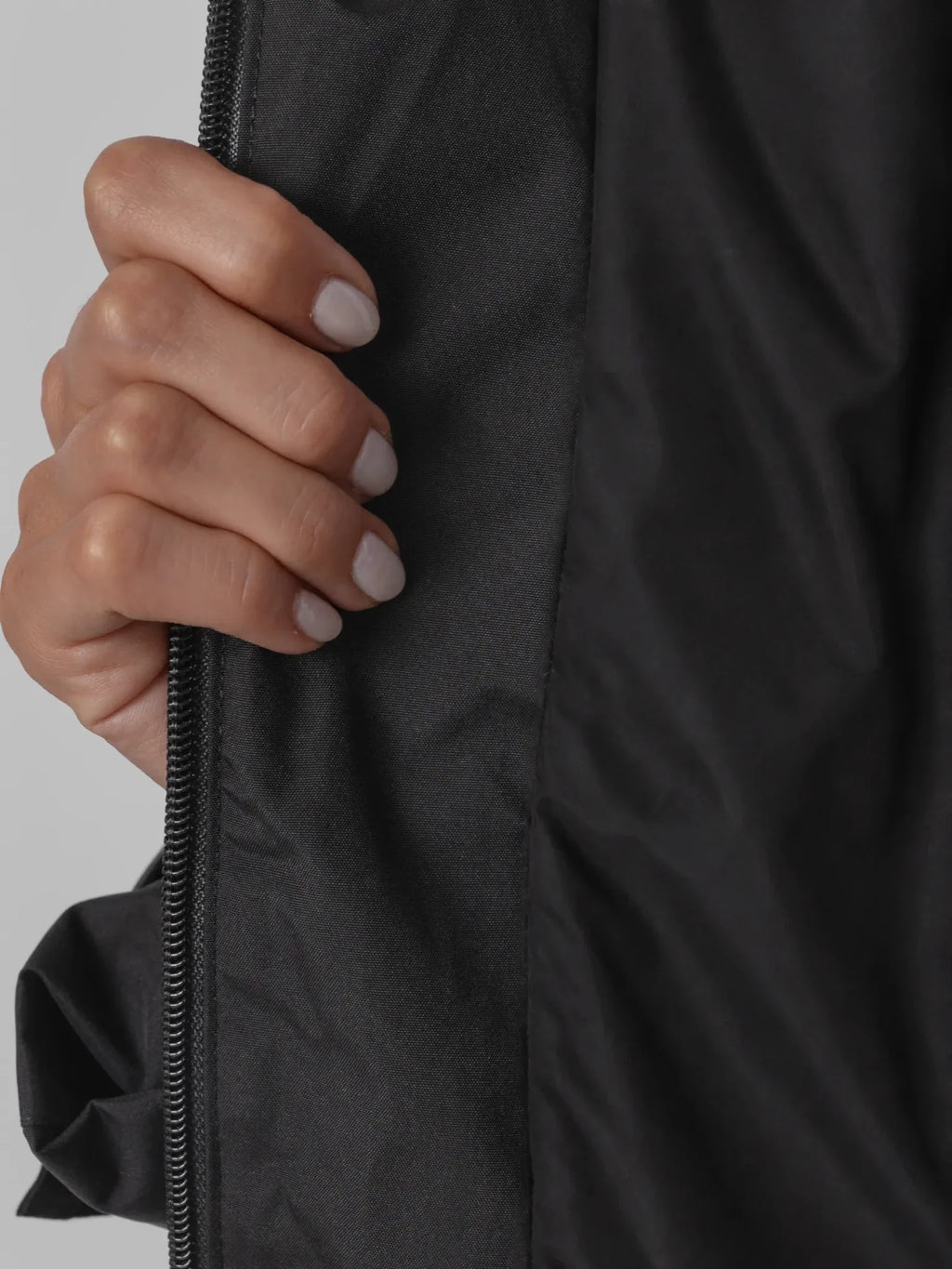 Classic Short Full Zip Rain Jacket